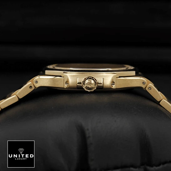 Patek Philippe Nautilus 7010/1R-012 Replica 3 Patek Philippe Nautilus 70101R-012 Rose Gold Case Replica side view