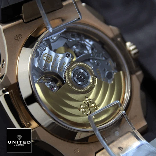 Patek Philippe Nautilus Rose Leather Replica 5 Audemars Piguet Nautilus Rose Gold Case Replica mechanism view
