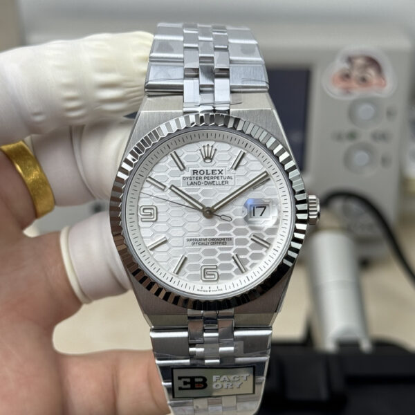 Rolex Oyster Perpetual Land-Dweller 278274 40MM Replica
