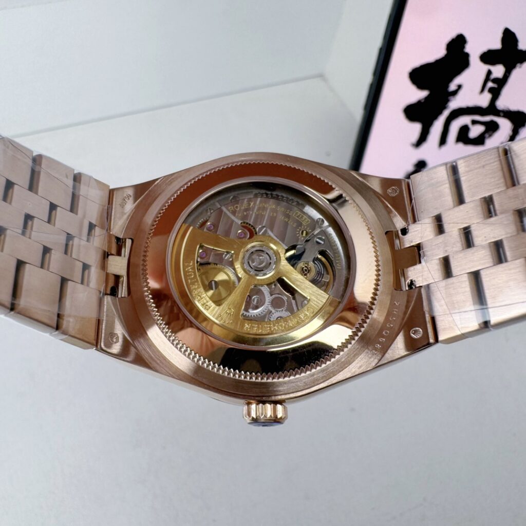 Rolex Oyster Perpetual Land-Dweller 278275 40MM Replica